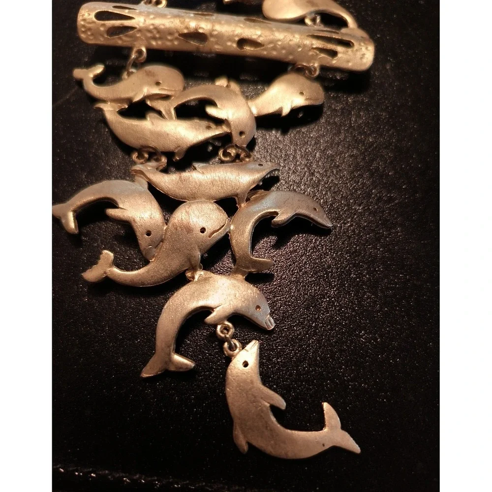 Ultra Craft Vintage Dolphin over the shoulder Brooch Gold Tone Nautical Sea Life